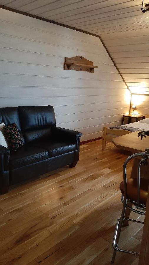 Apartament Huba エクステリア 写真
